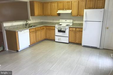 LIBERTY PLACE - Residential Lease