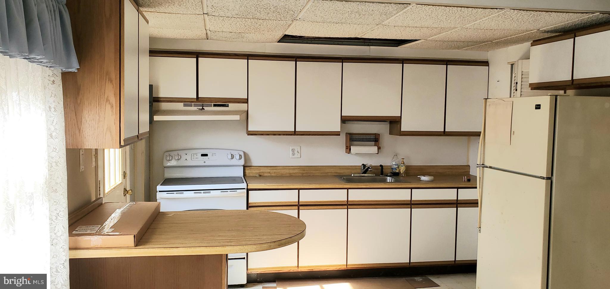 PARKSIDE HEIGHTS - Residential