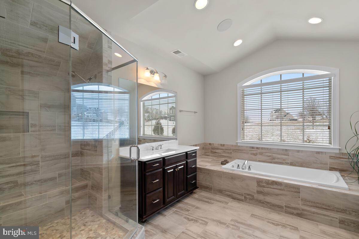 OLD WHEATLAND - Residential