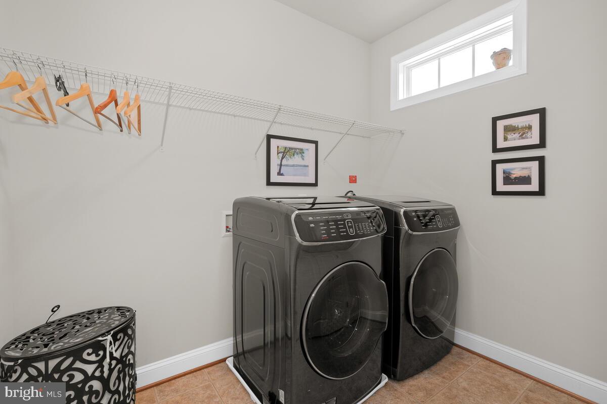 OLD WHEATLAND - Residential