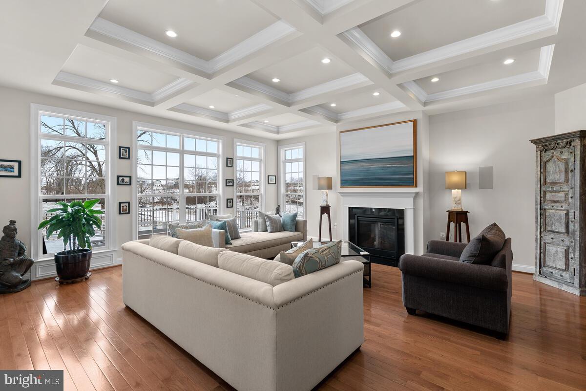 OLD WHEATLAND - Residential