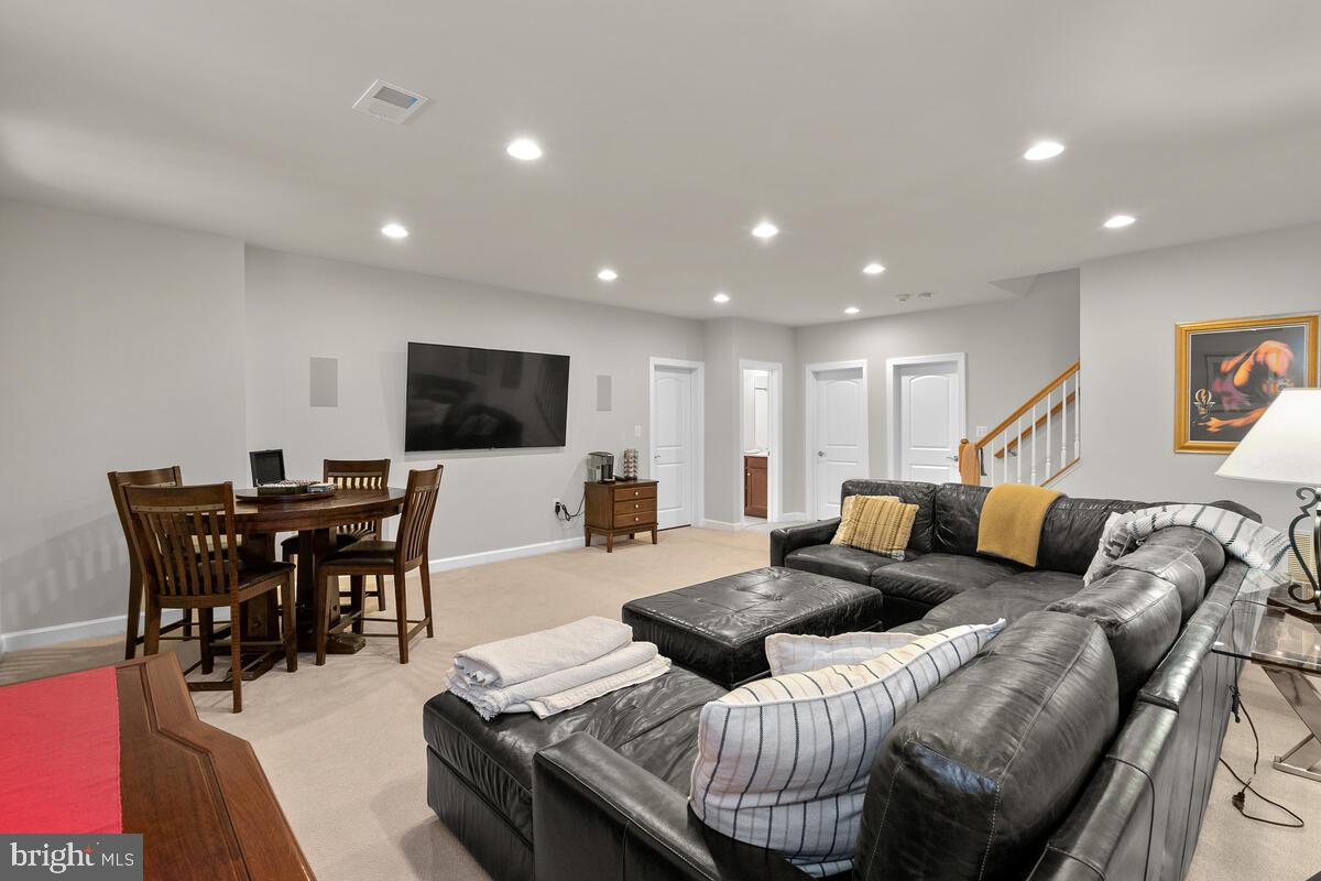 OLD WHEATLAND - Residential