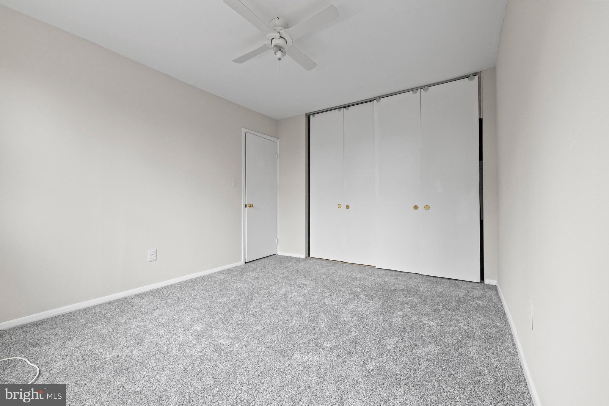 HIGHPOINTE CONDOMINIUM - Residential Lease