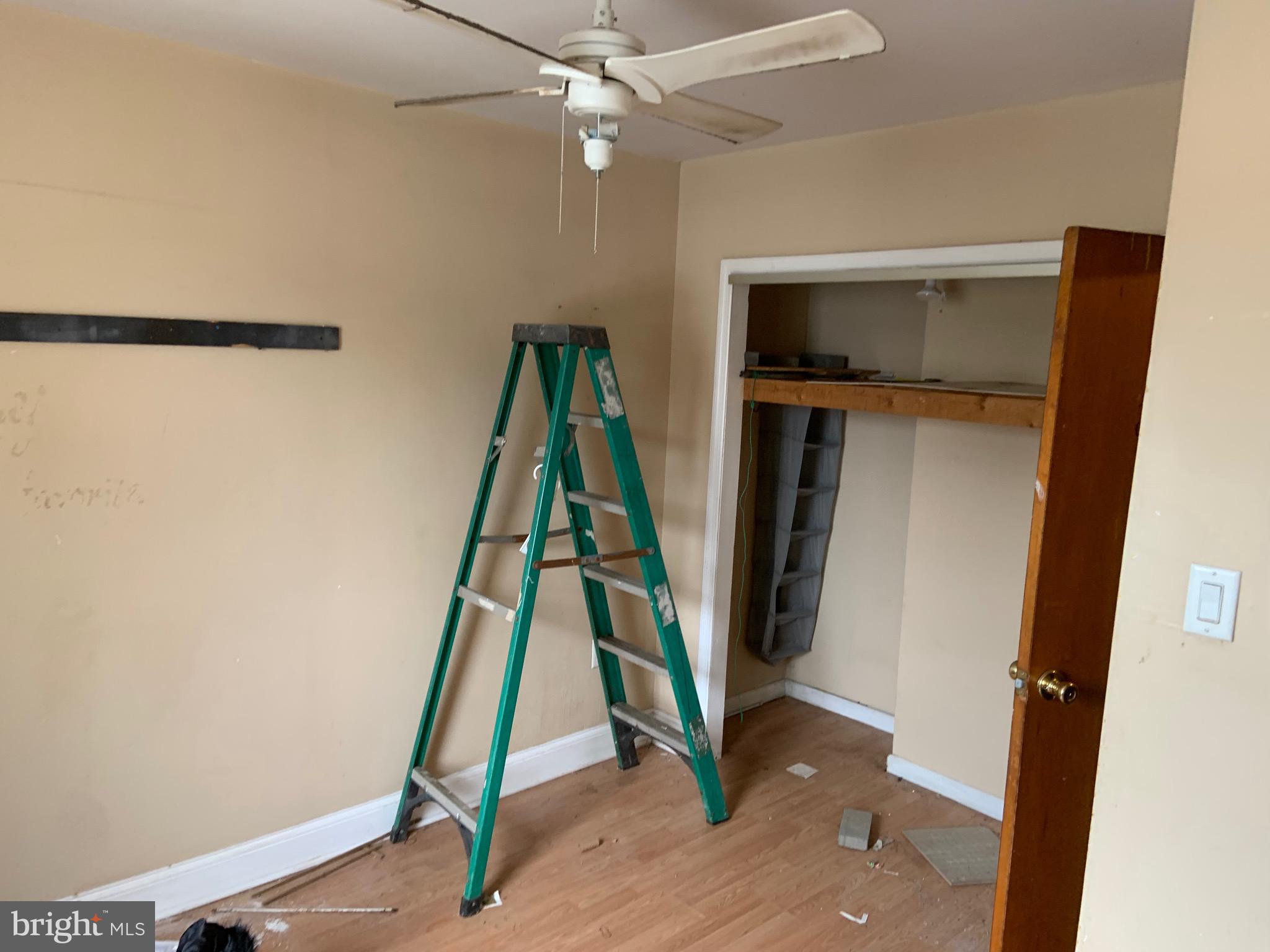 PASSYUNK SQUARE - Residential