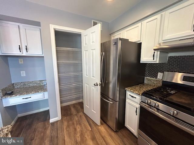 LIBERTY PLACE - Residential Lease