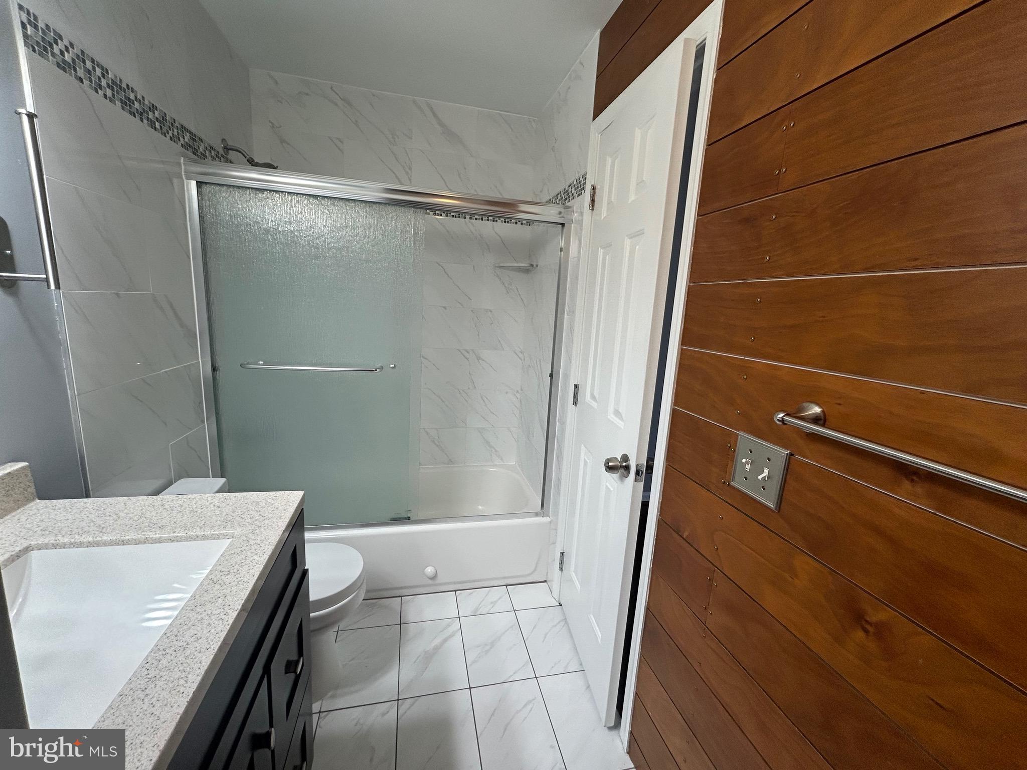 LIBERTY PLACE - Residential Lease