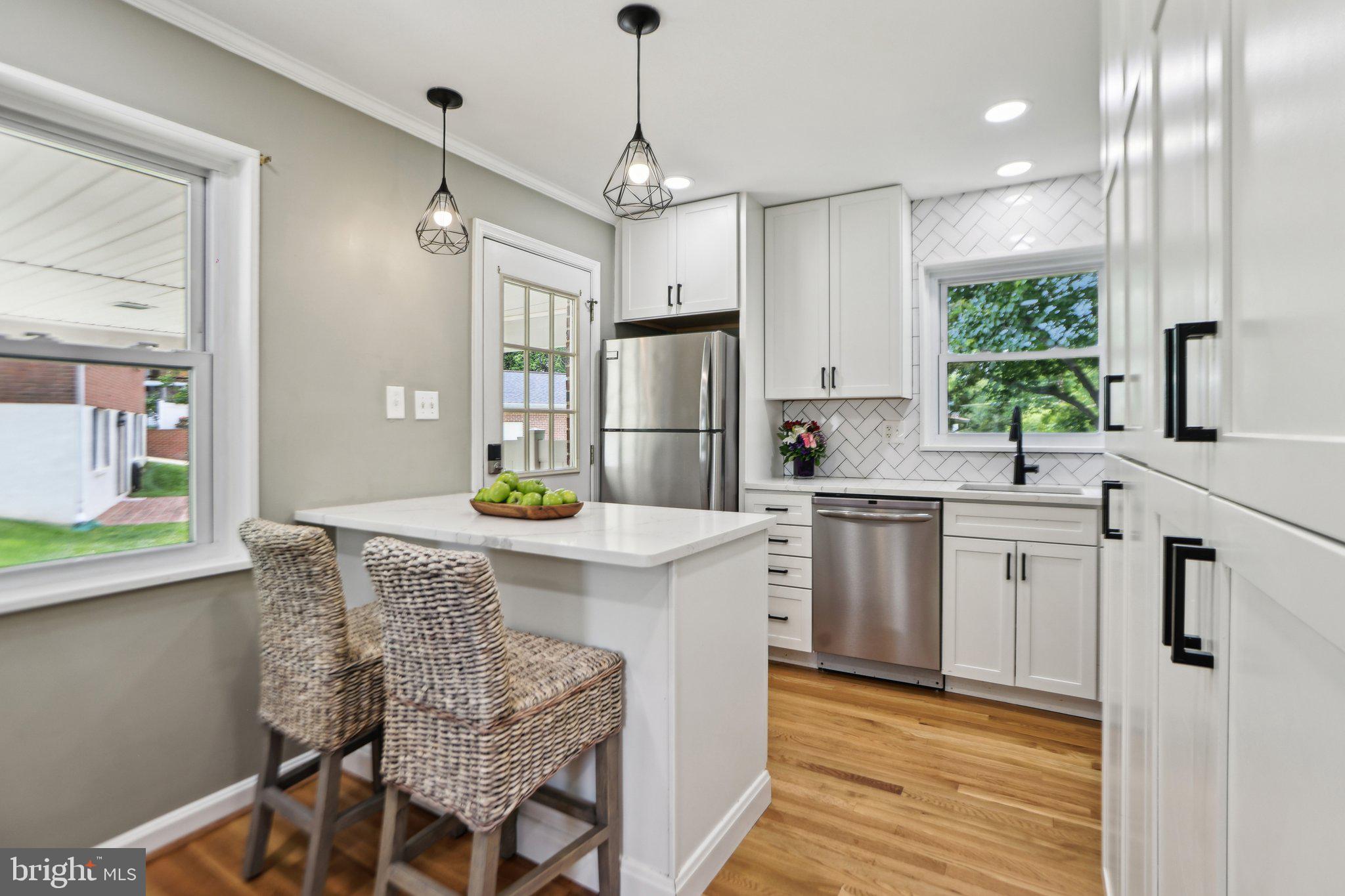 VIRGINIA HILLS - Residential