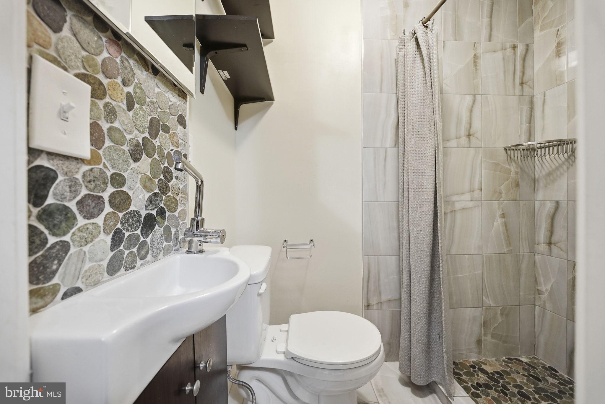 ART MUSEUM AREA - Residential