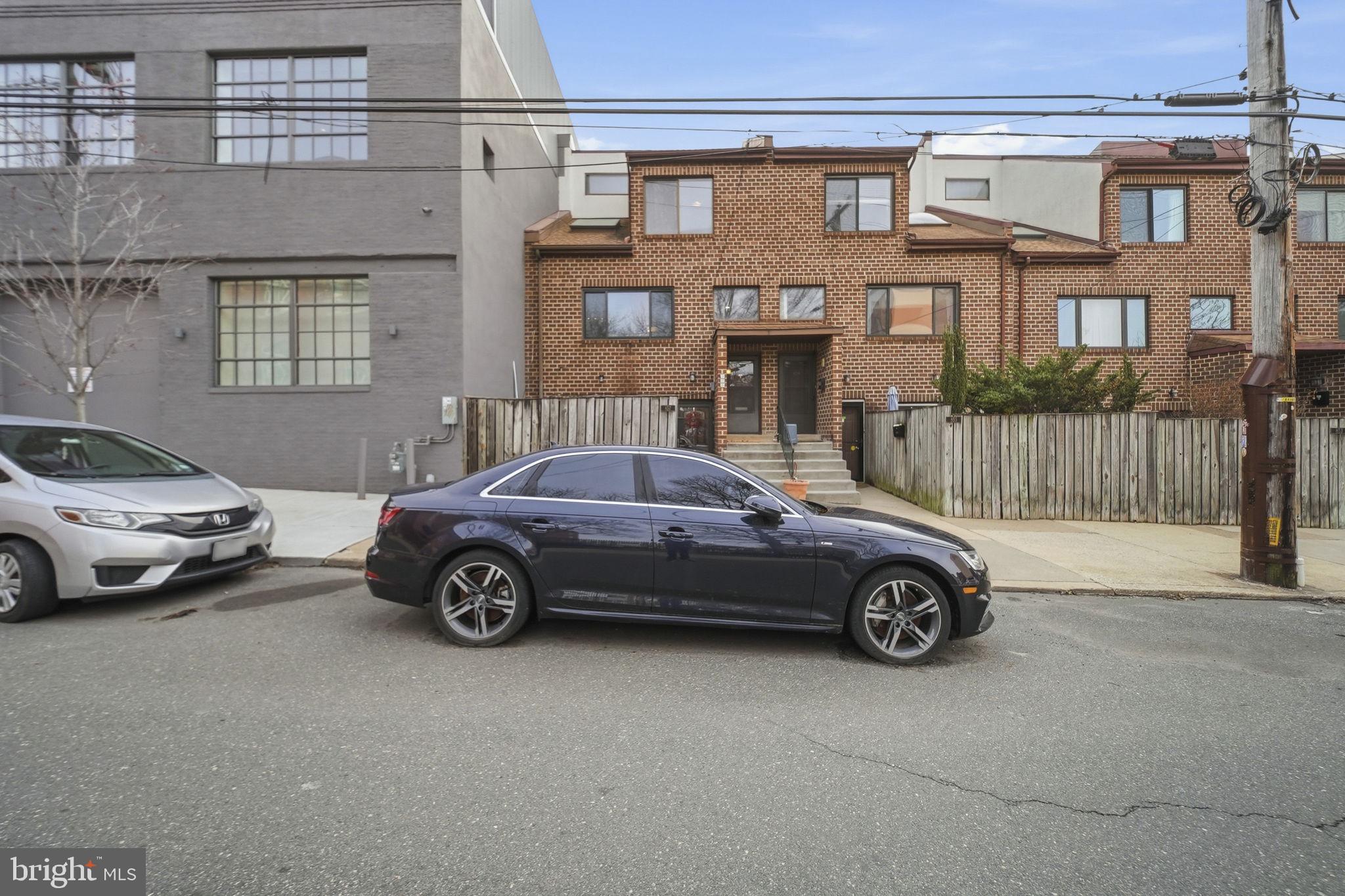 ART MUSEUM AREA - Residential