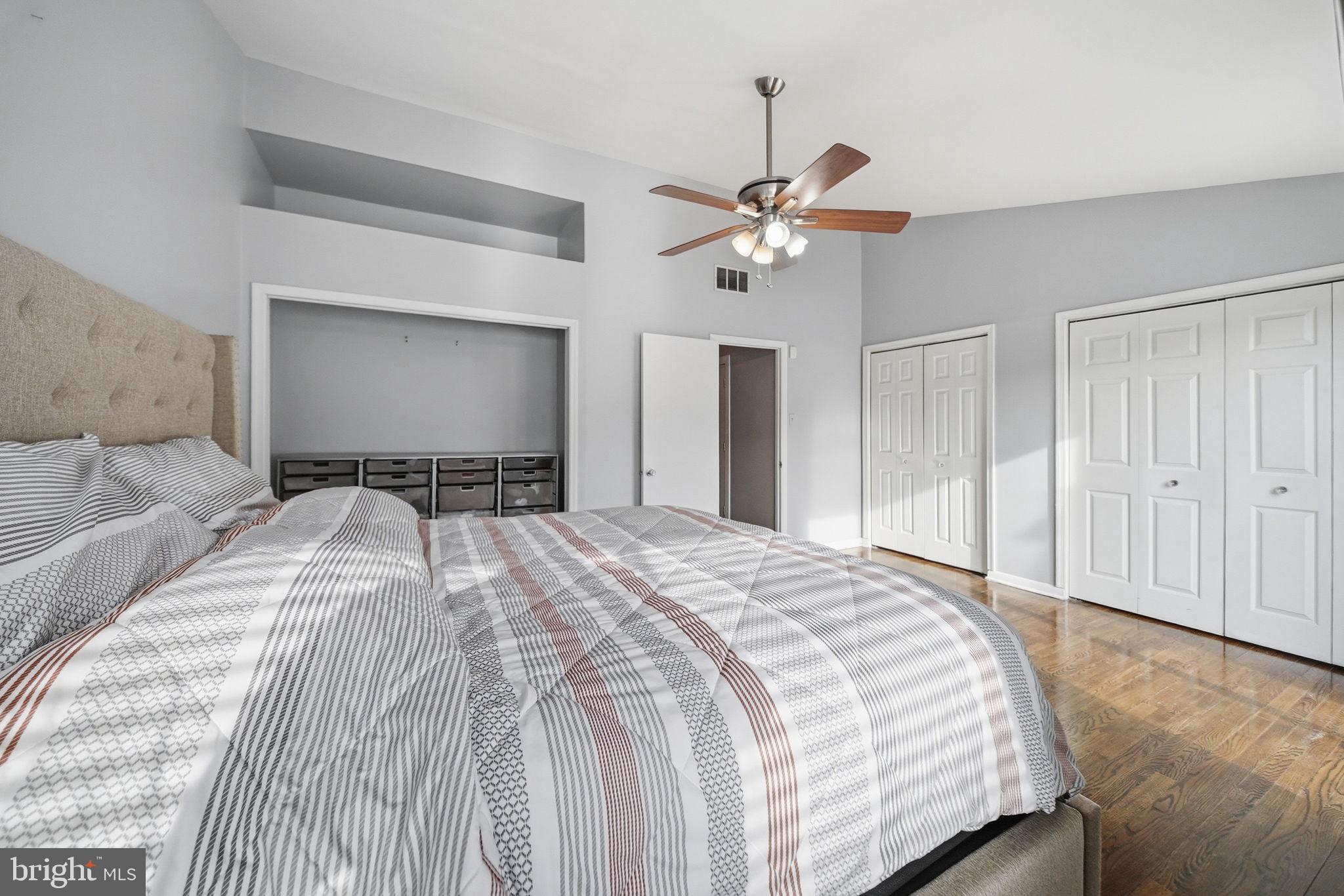 ART MUSEUM AREA - Residential