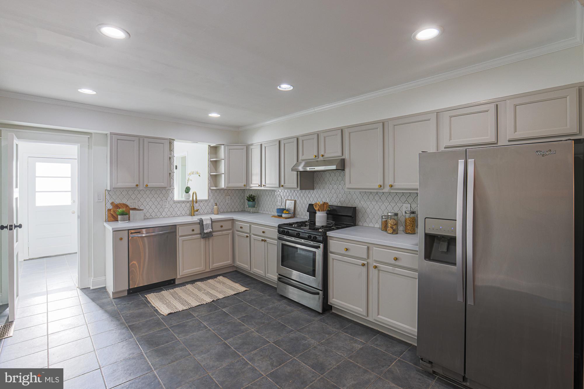 CANTON - Residential