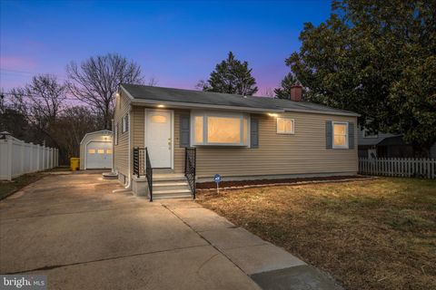 Photo of 7831 Overhill Road, GLEN BURNIE, MD 21060 (MLS # MDAA2132670)