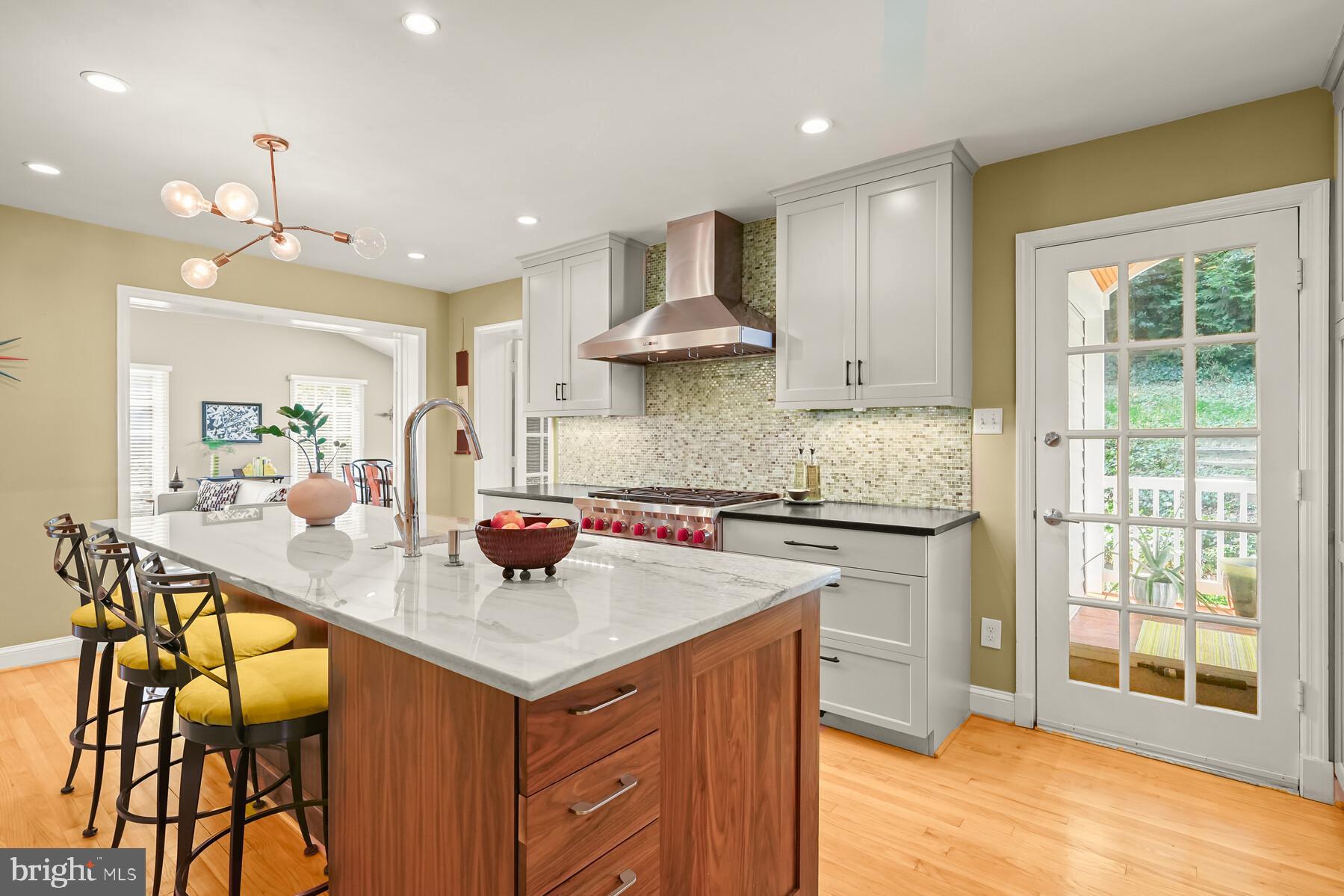 WOODACRES - Residential