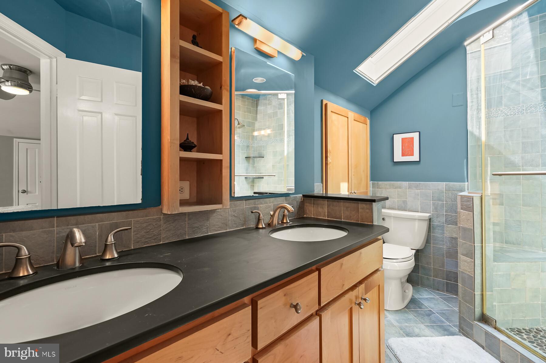 WOODACRES - Residential