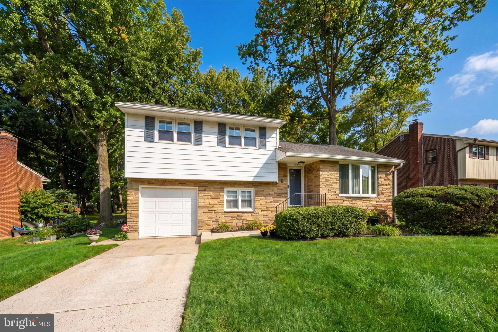 202 Alders Drive, Wilmington, DE 19803