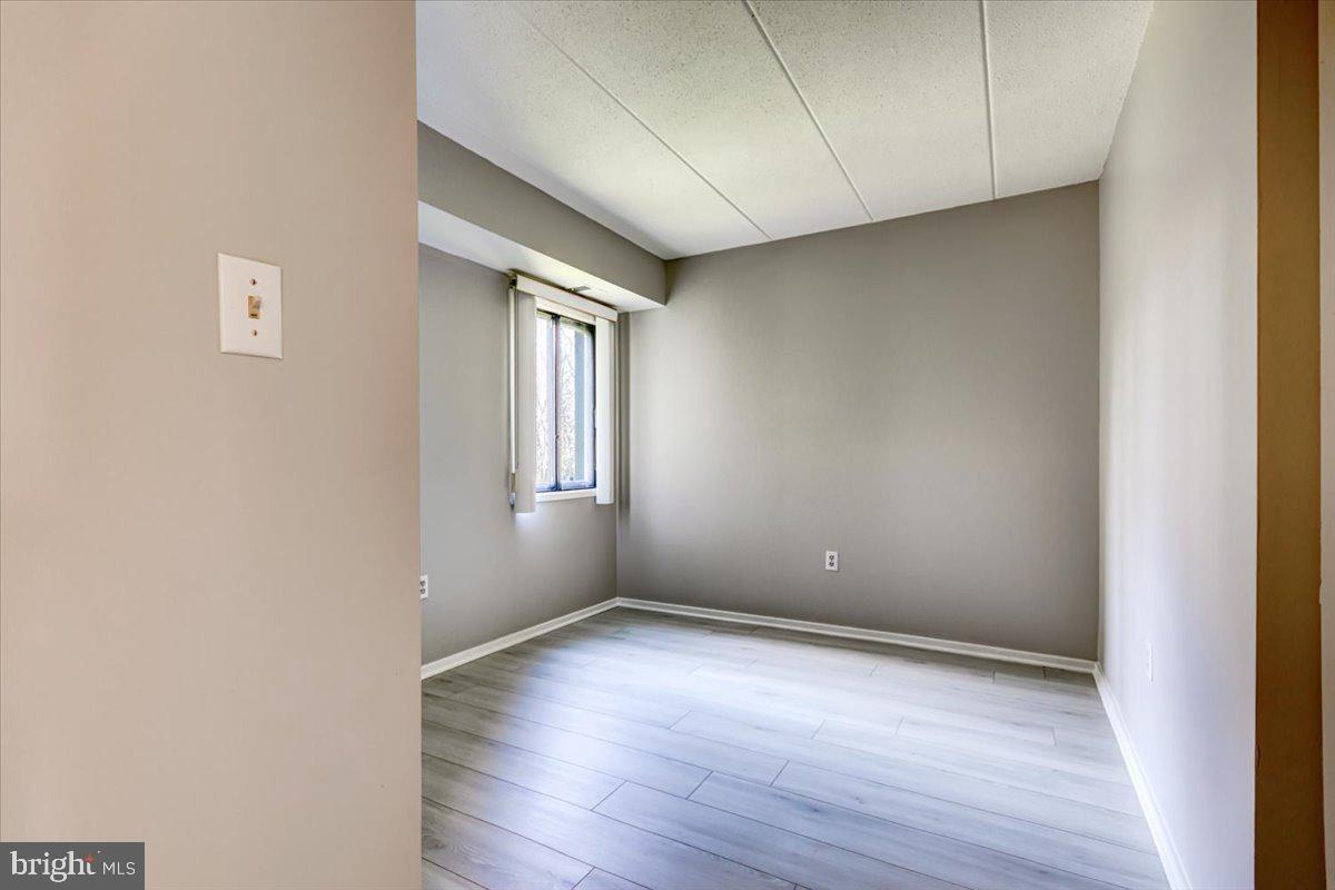 DEERING WOODS - Residential