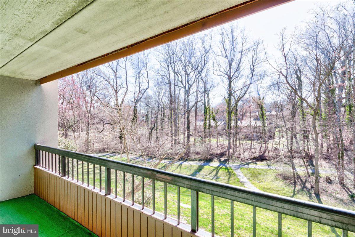 DEERING WOODS - Residential