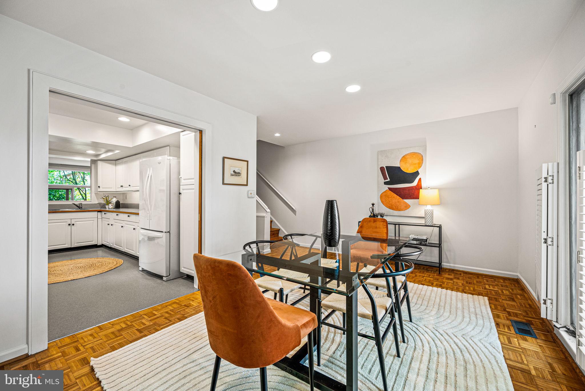 SOCIETY HILL - Residential