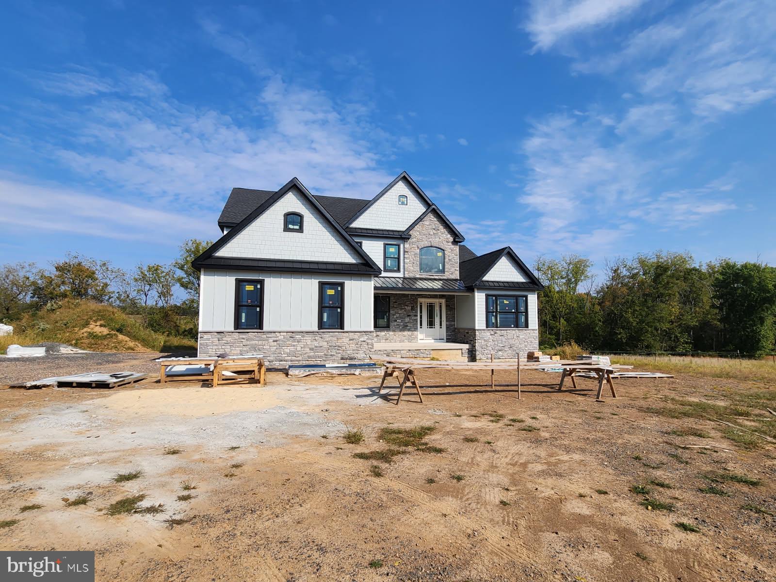 Lot 4 RAILROAD AVE