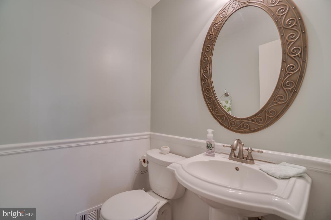 SIGNAL HILL - Residential