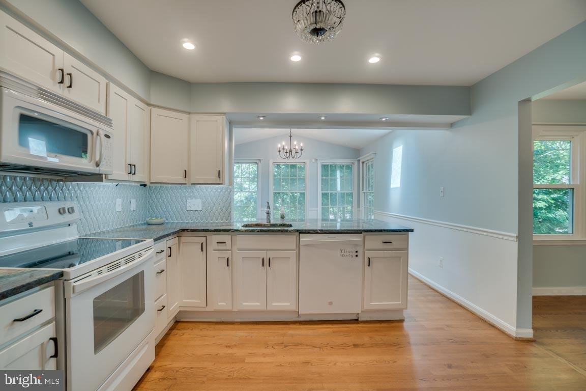 SIGNAL HILL - Residential