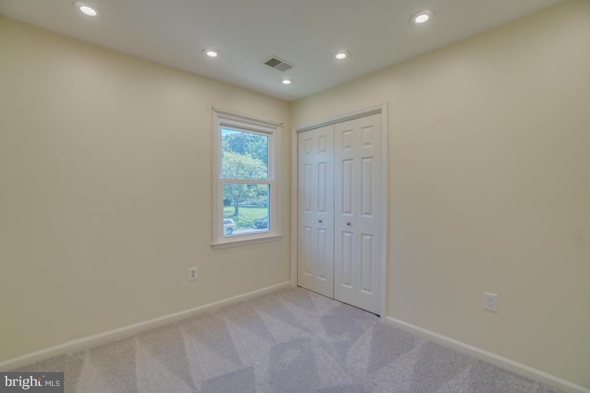 SIGNAL HILL - Residential