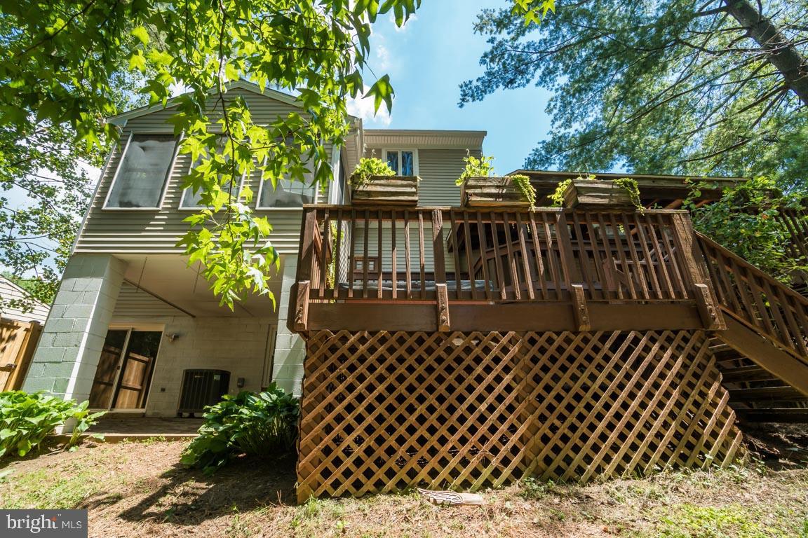 SIGNAL HILL - Residential