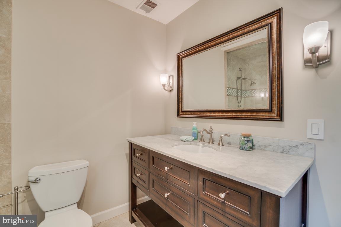 SIGNAL HILL - Residential