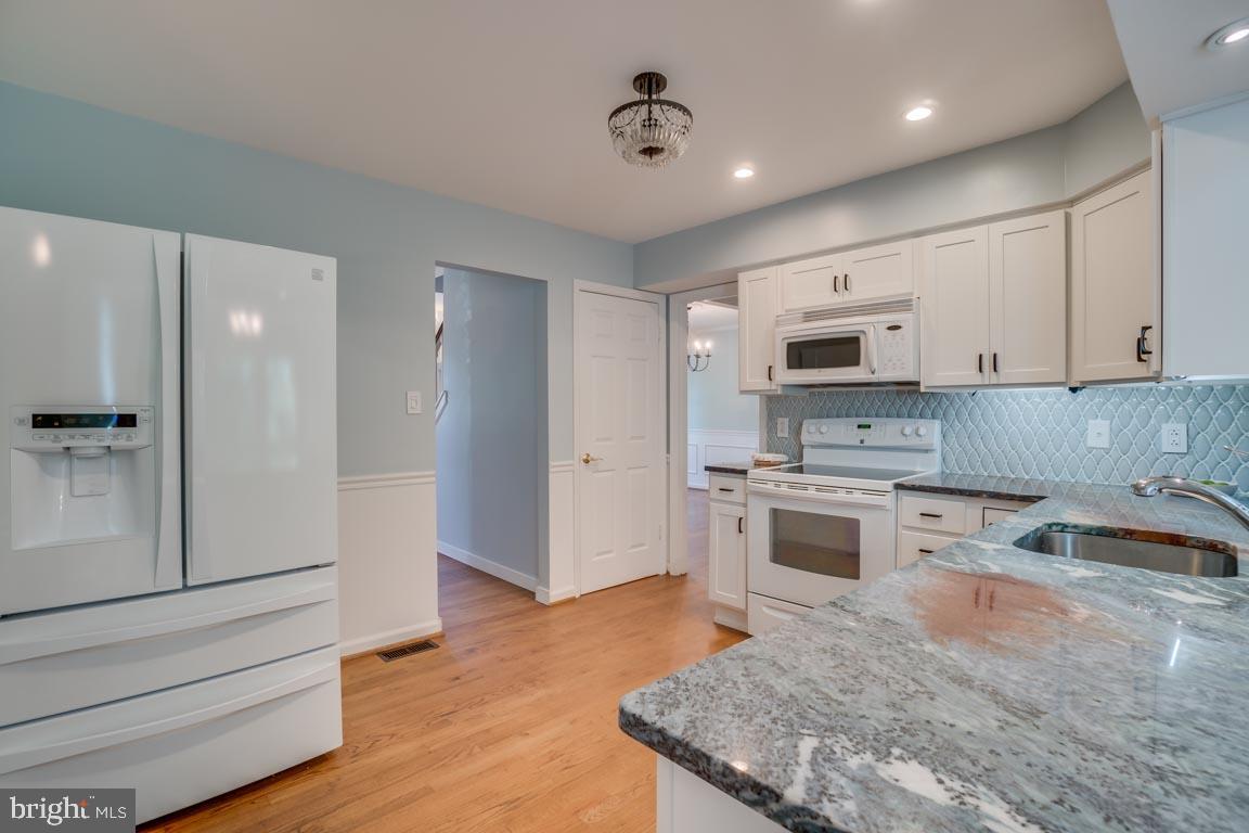 SIGNAL HILL - Residential