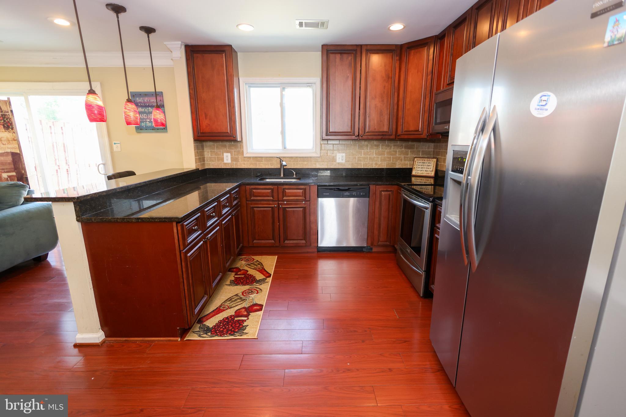 WILLOW HILLS- RESUB PARC - Residential