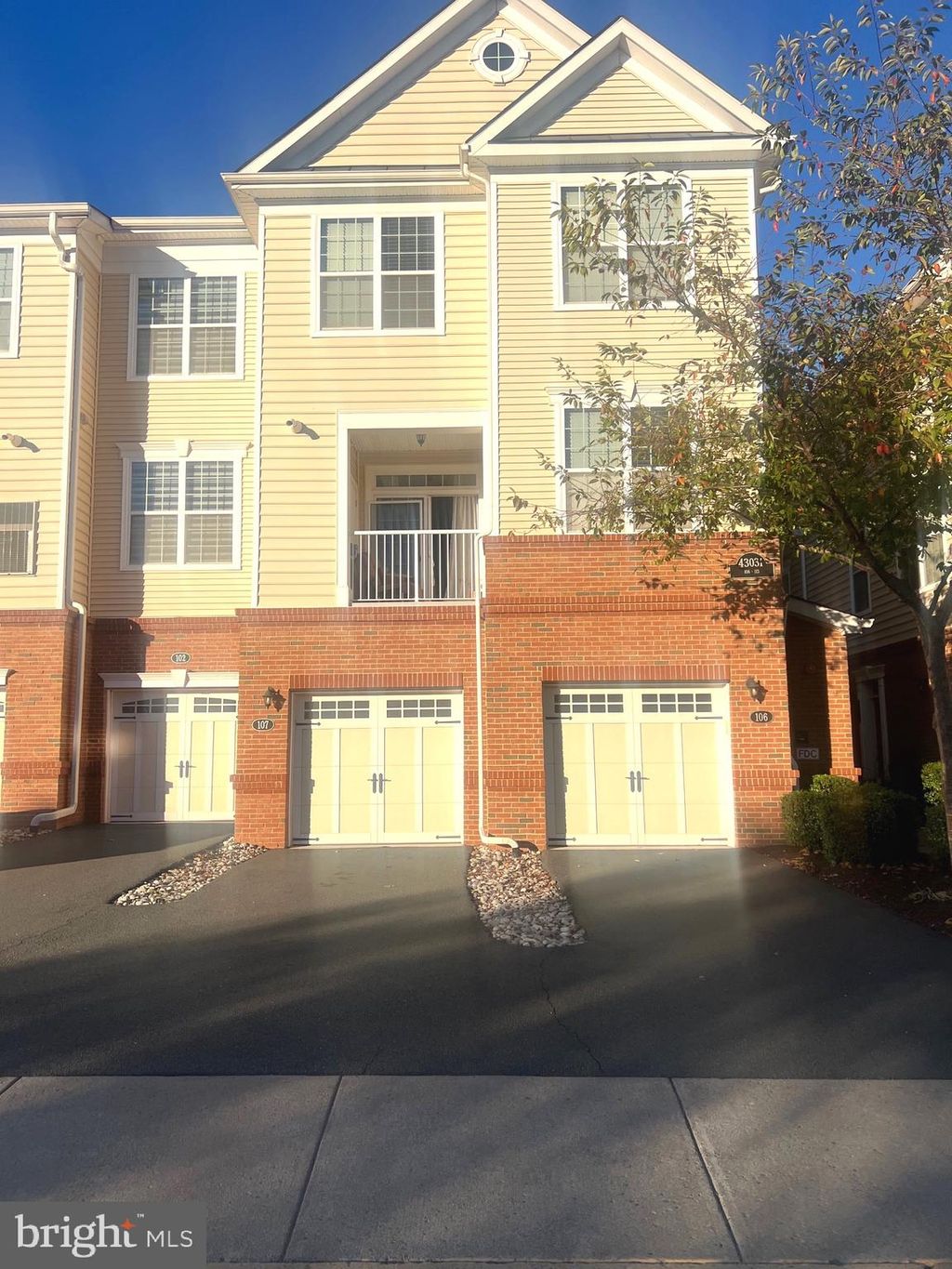 Photo of 43031 Foxtrail Woods Terrace #107, ASHBURN, VA 20148 (MLS # VALO2109636)