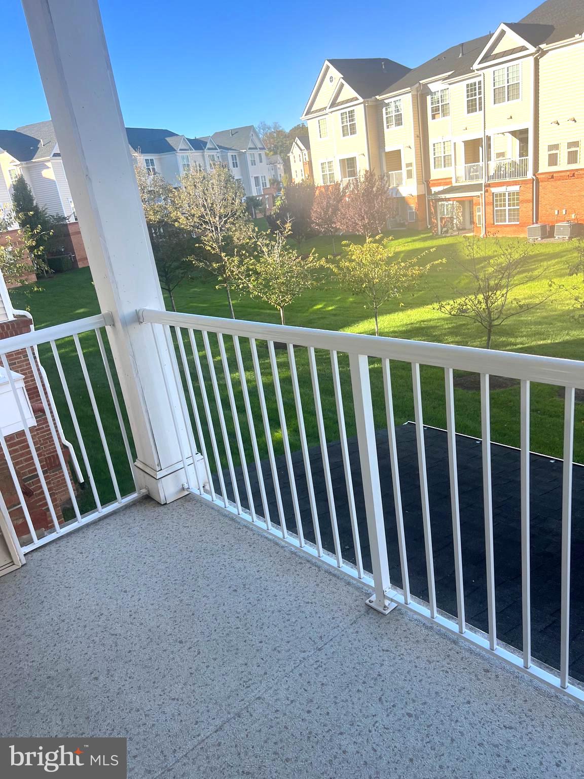 RIDGES AT LOUDOUN VALLEY - Residential Lease