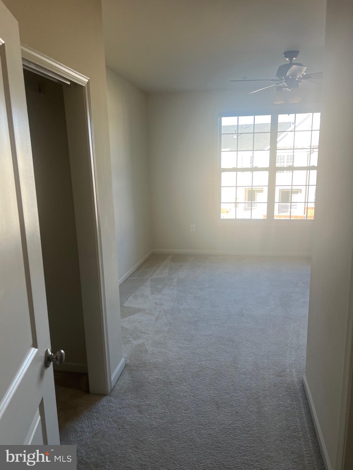 RIDGES AT LOUDOUN VALLEY - Residential Lease