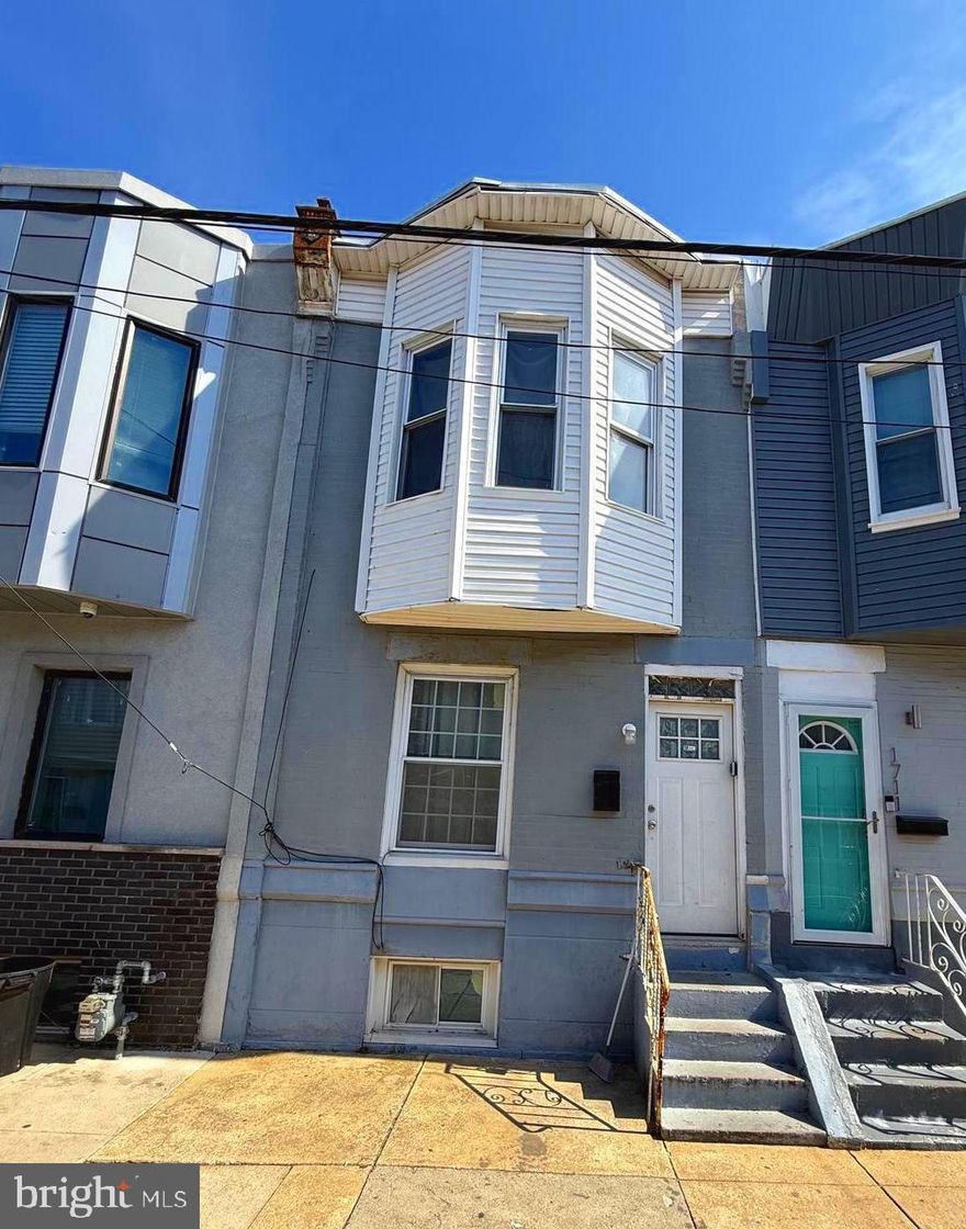 Welcome to this charming 2-bedroom, 1-bathroom home! Point Breeze is a wonderful neighborhood filled with stunning stucco rowhomes and lively community spaces decorated with beautiful murals. It’s an area that’s really coming to life, with lots of exciting new investments, delicious restaurants, and cozy coffee shops popping up everywhere! Residents enjoy the convenience of being within walking distance to historic schools, community resource centers, and a variety of shops and eateries along Point Breeze Avenue. Thanks to revitalization efforts, many homes in Point Breeze are seeing an increase in value, making it an even more attractive place to call home!