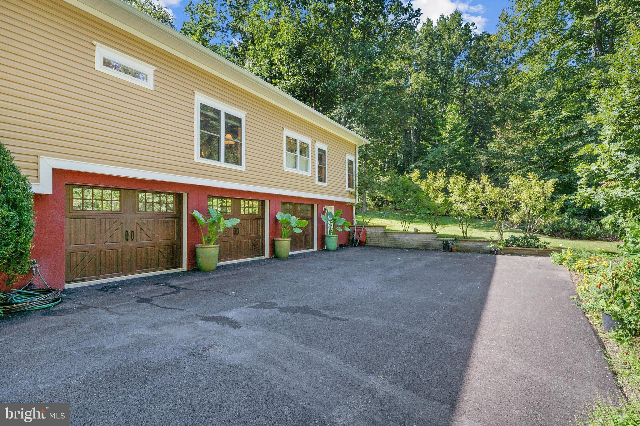 655 OLD HERALD HARBOR ROAD