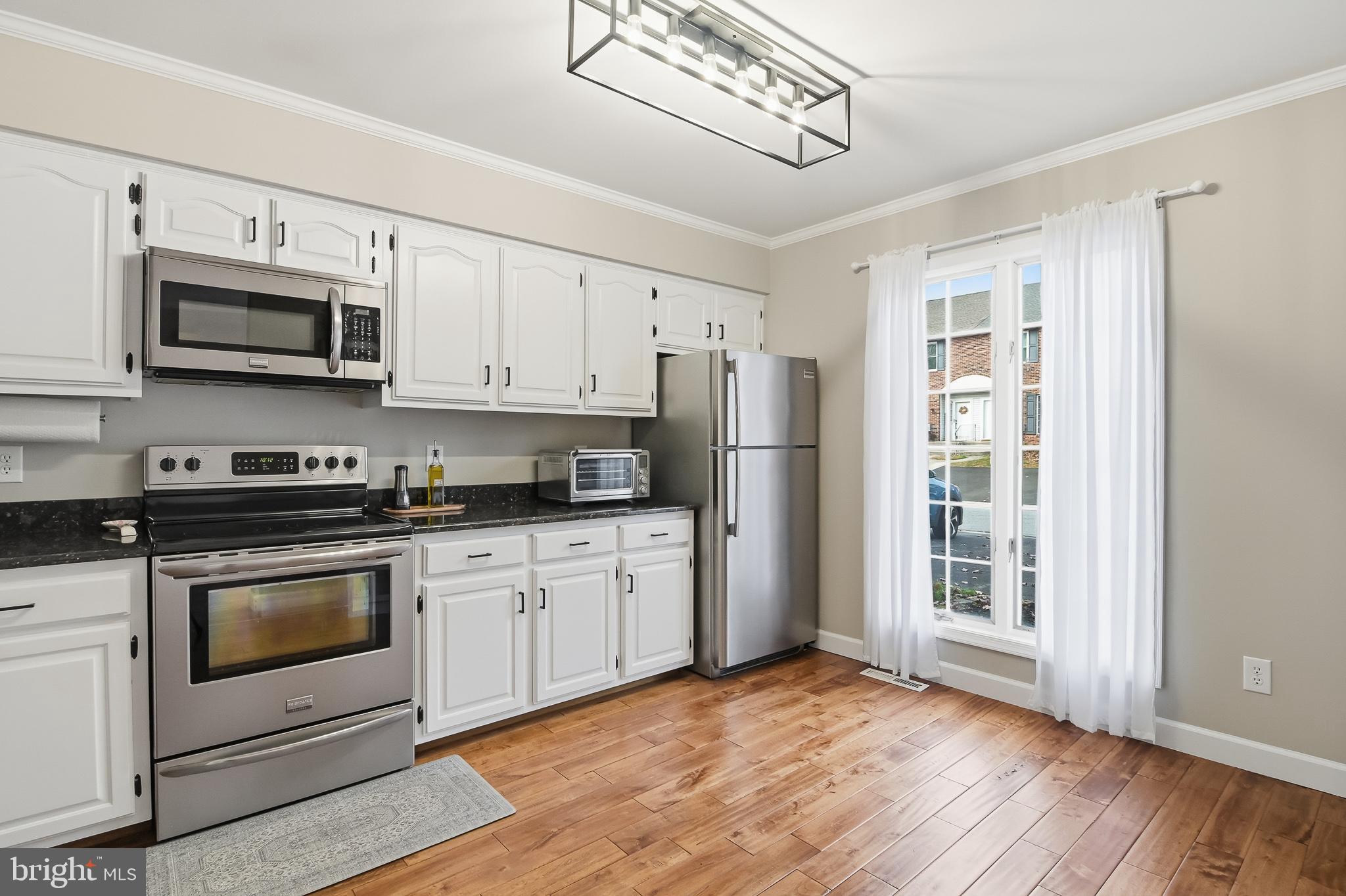 4717 WEATHERHILL DRIVE