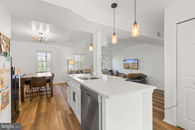 NEWINGTON STATION - Residential Lease