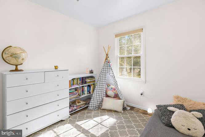 NEWINGTON STATION - Residential Lease