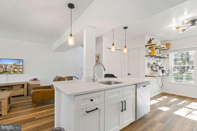 NEWINGTON STATION - Residential Lease