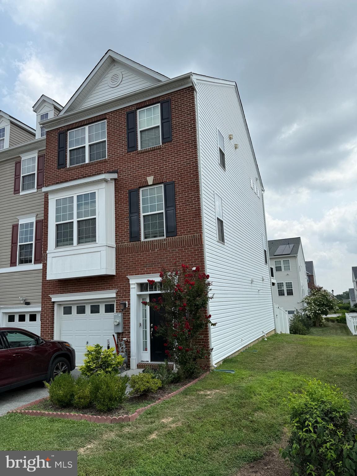 NEWLY RENOVATED BASEMENT STUDIO UNIT - This is a basement studio unit; no smoking/pets allowed, all utilities included, minimum 12-month term, additional house rules.