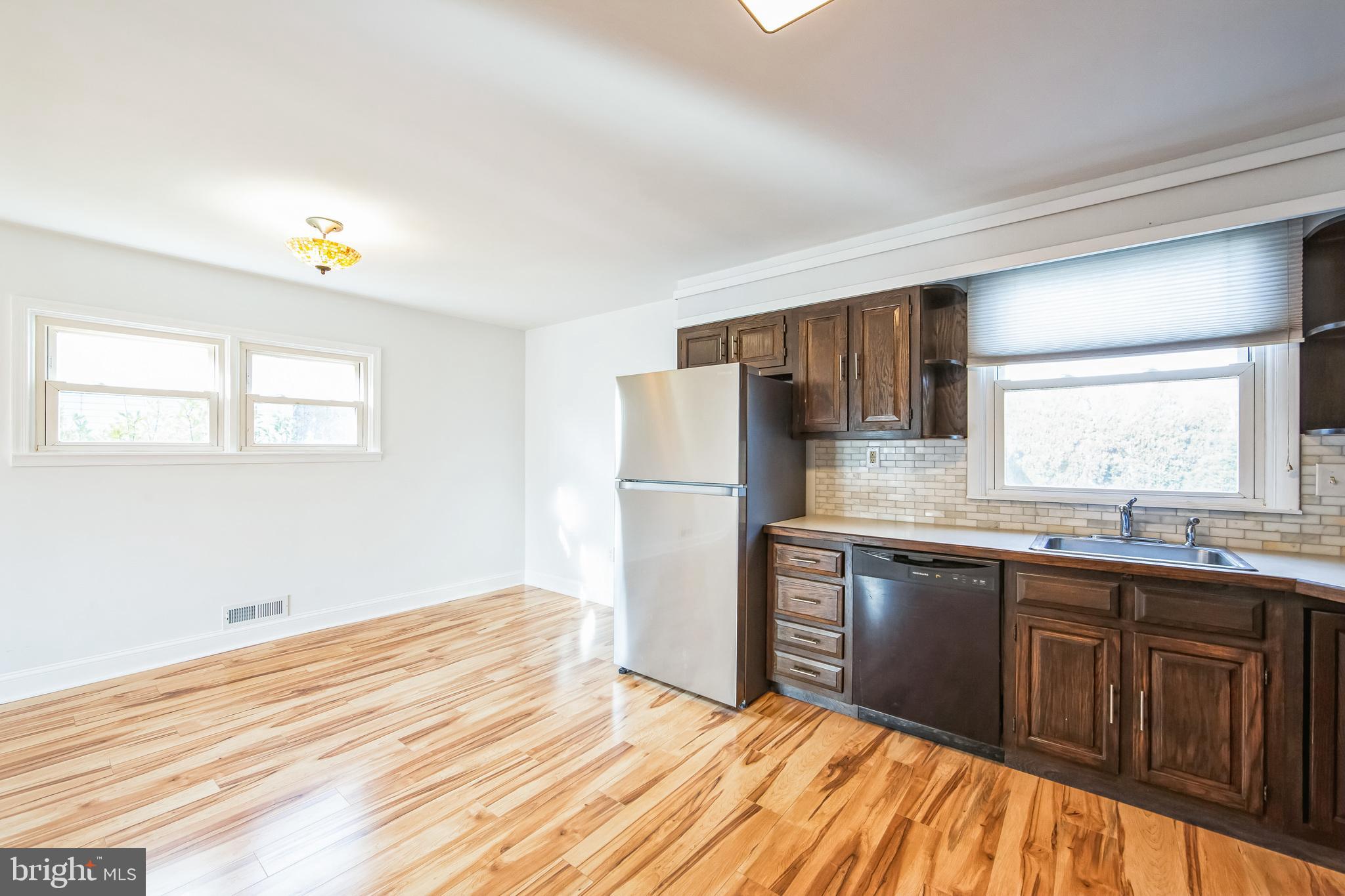 ROSEWOOD PARK - Residential