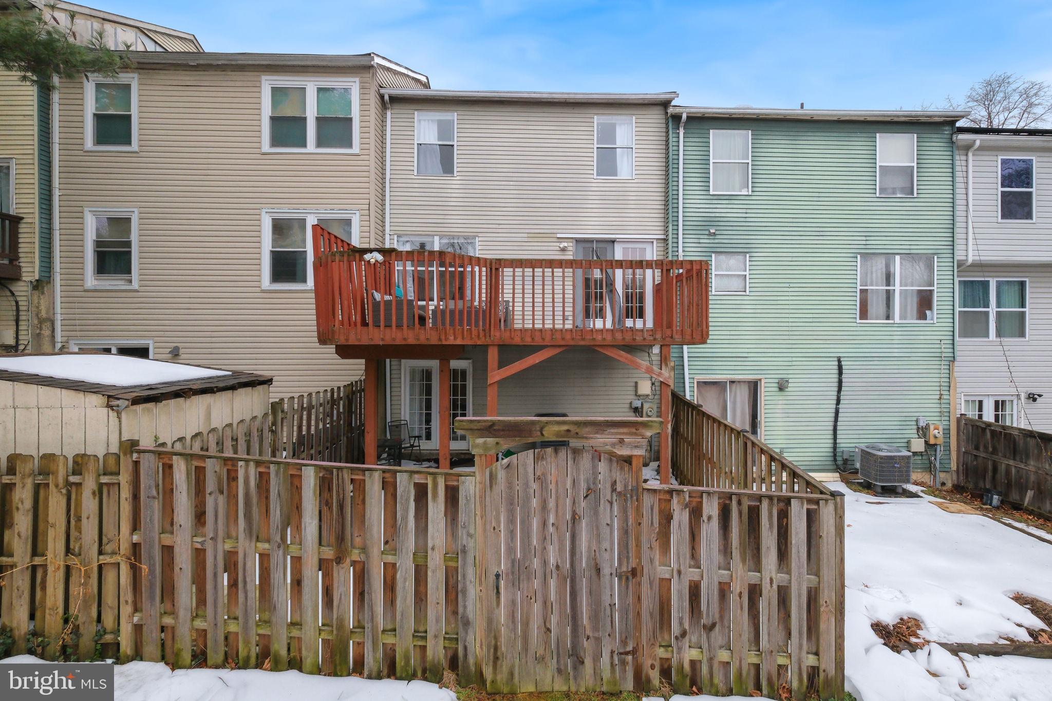 GUNNERS LAKE VILLAGE - Residential