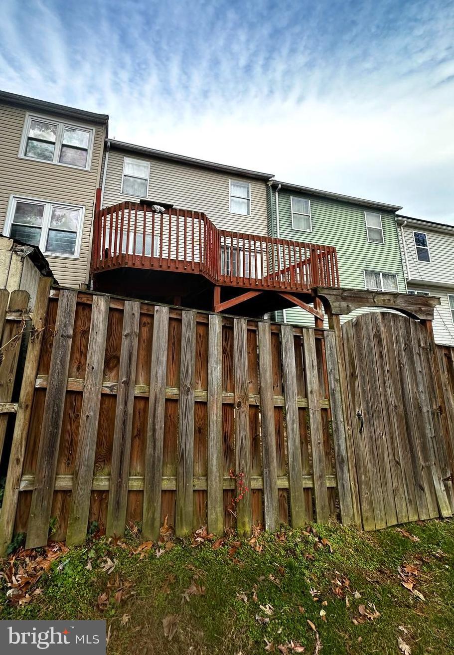 GUNNERS LAKE VILLAGE - Residential