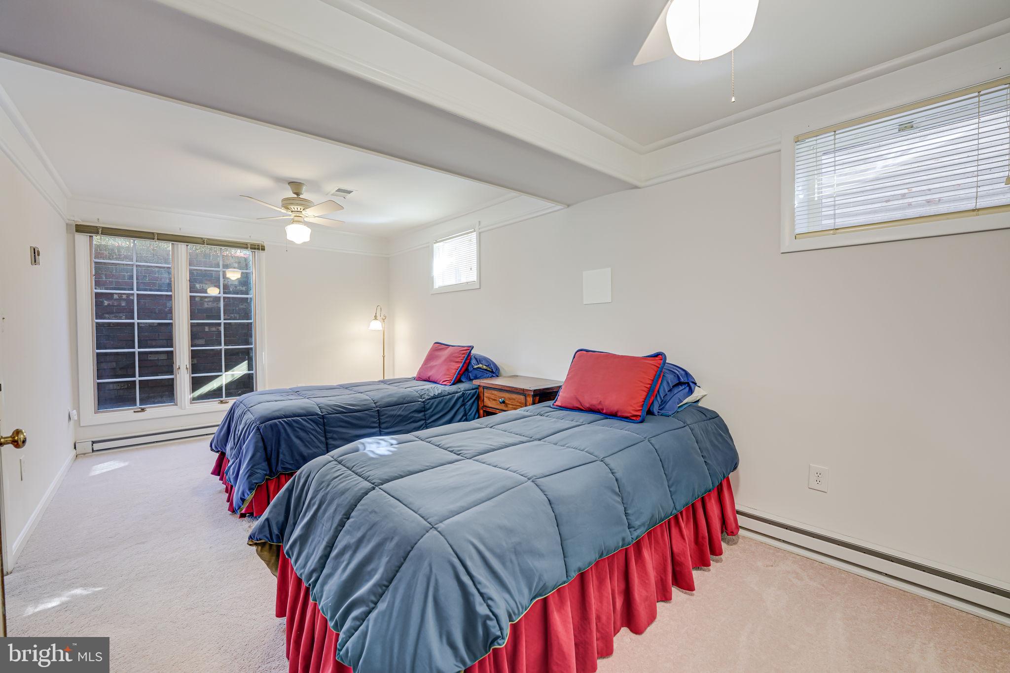 SOMERSET - Residential