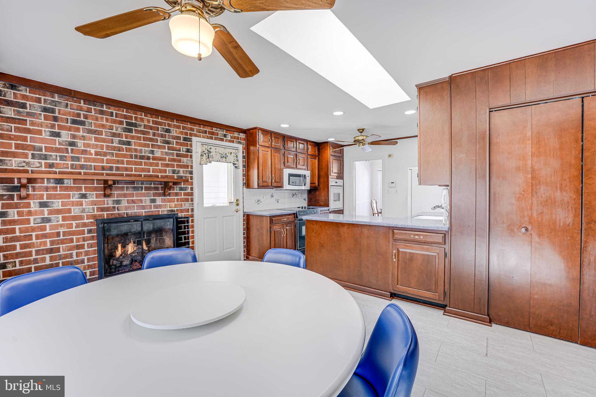 SOMERSET - Residential