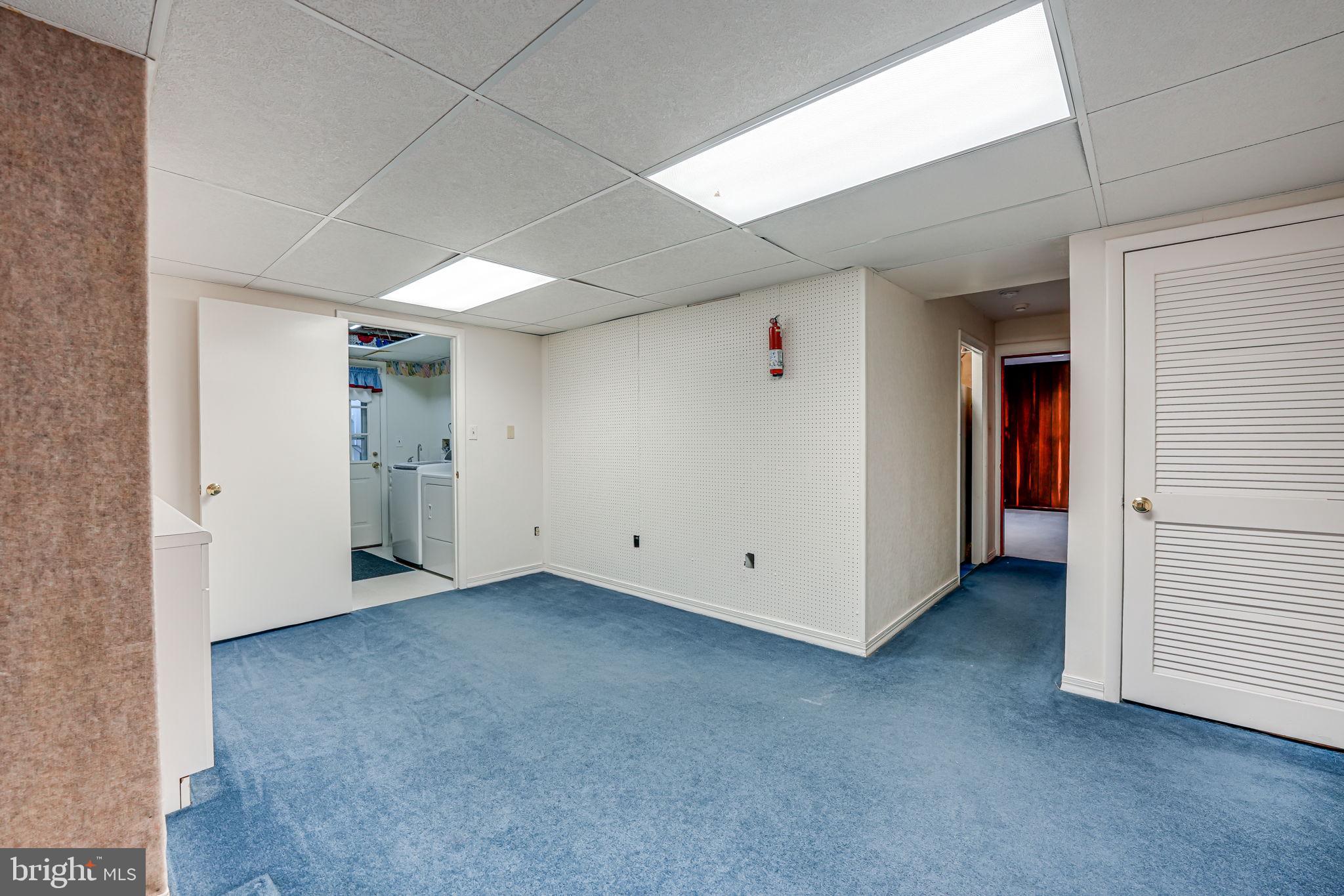 SOMERSET - Residential