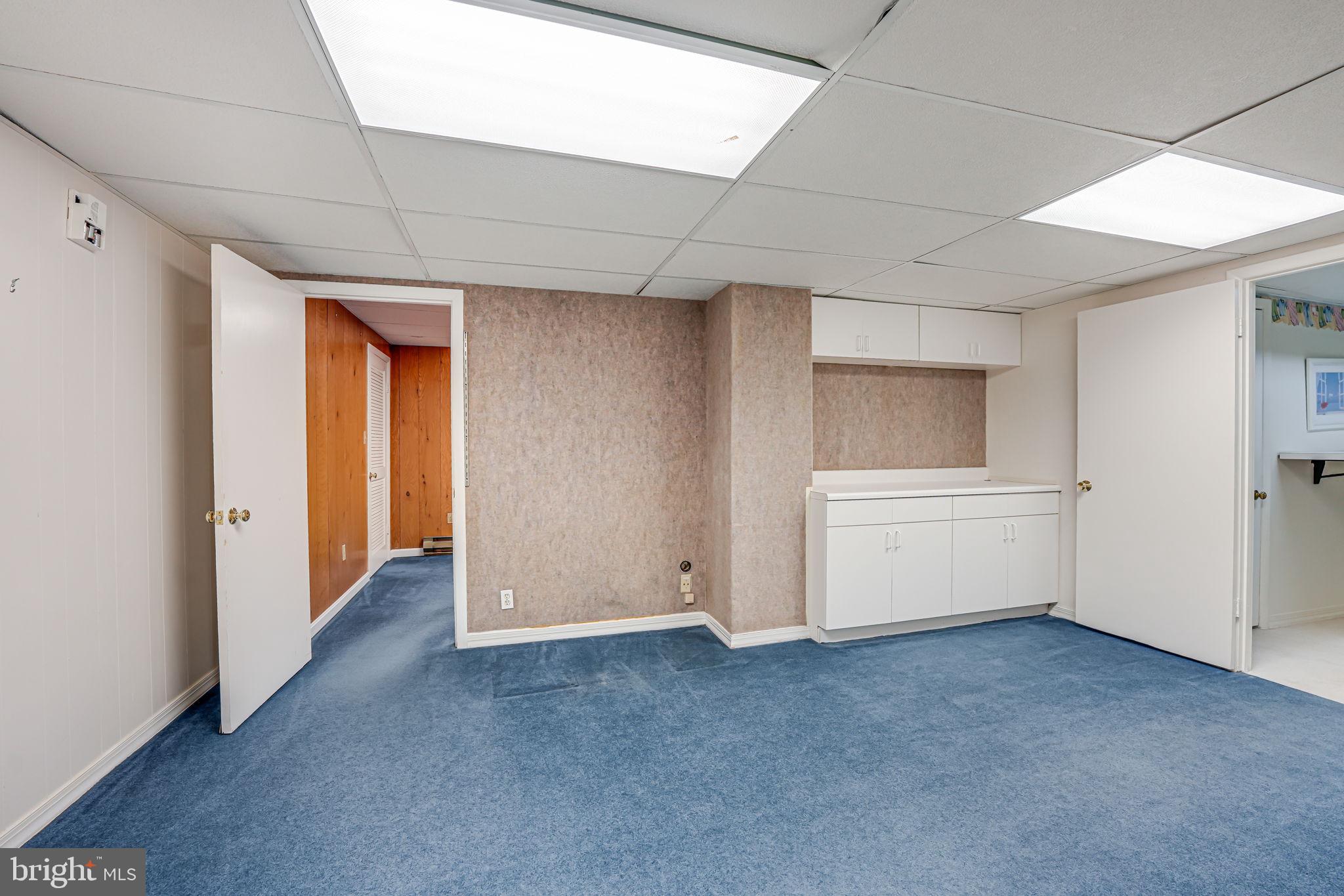 SOMERSET - Residential