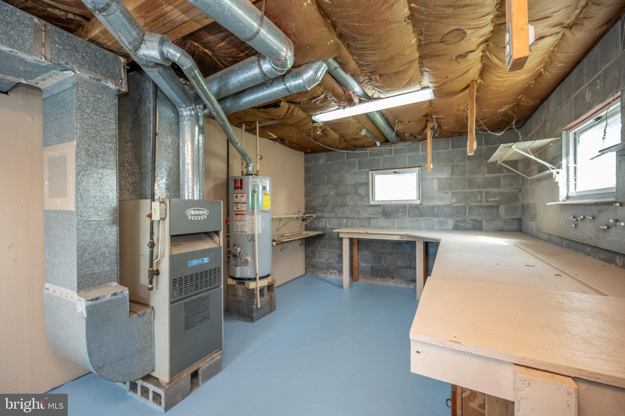 MOUNTAIN LAKE PARK - Residential