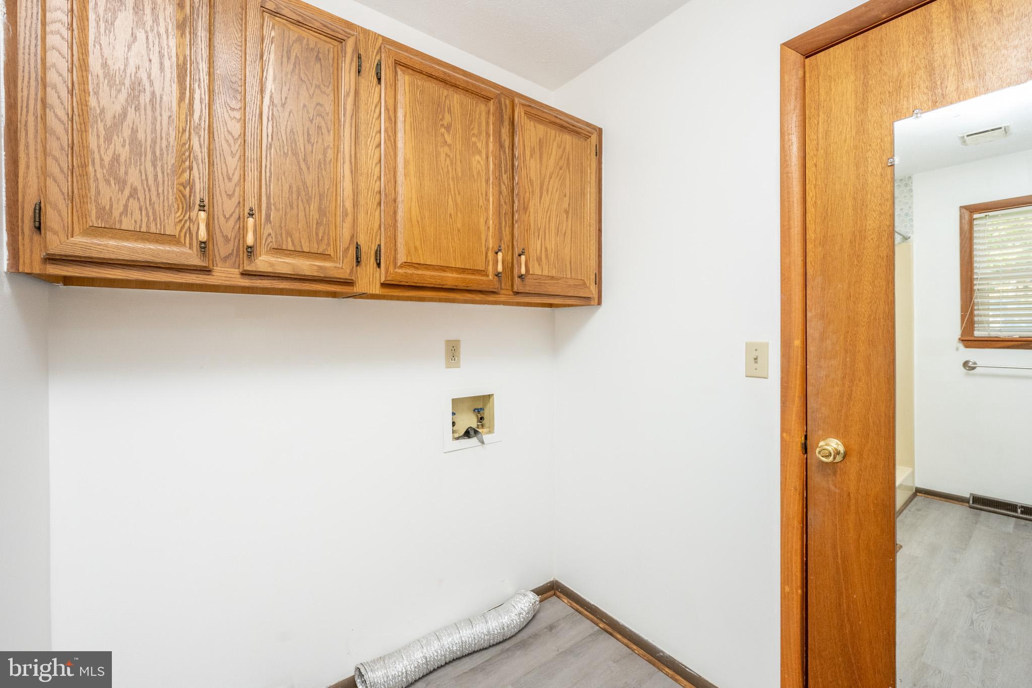 MOUNTAIN LAKE PARK - Residential