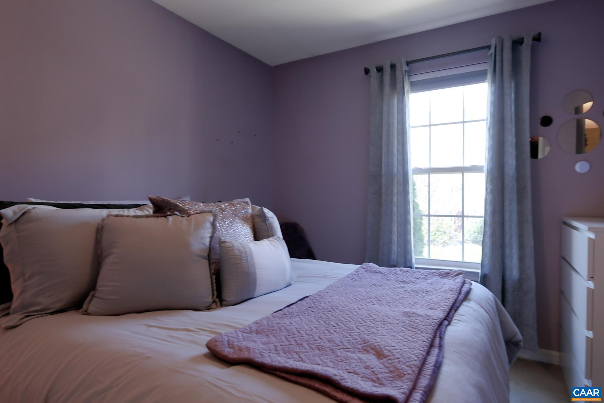 PAVILIONS AT PANTOPS - Residential